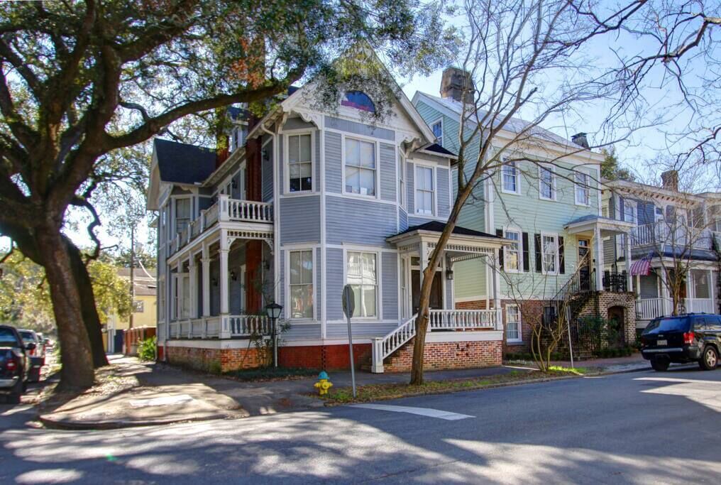 Photo of Outdoor in Savannah Victorian District