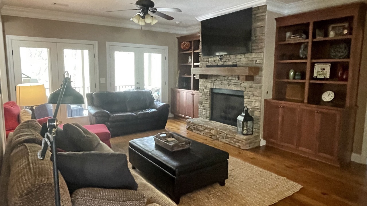 Photo of Bedroom in Grovetown