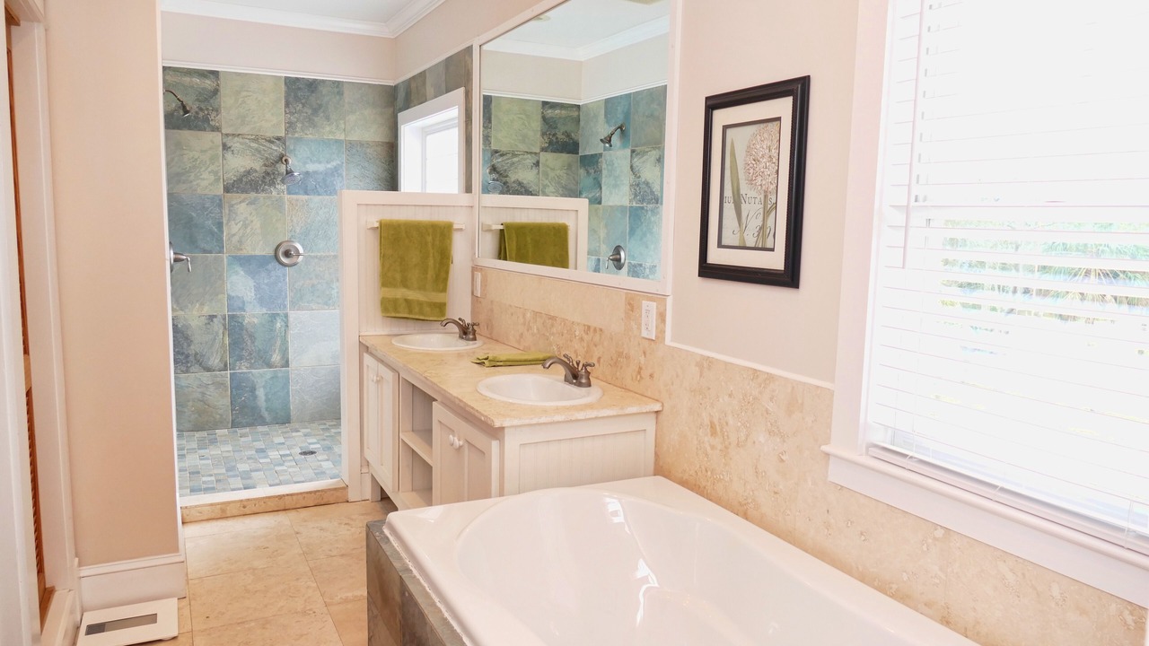 Photo of Bathroom in Tybee Island
