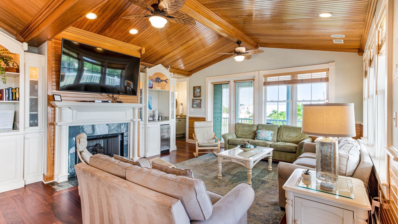 Photo of Bedroom in Tybee Island