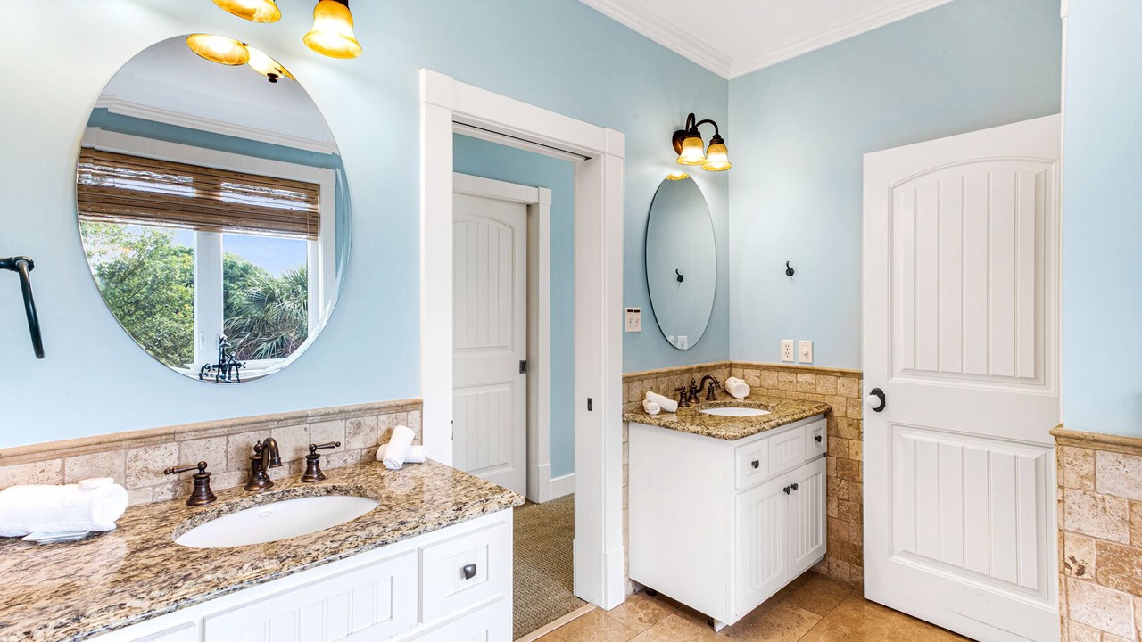 Photo of Bathroom in Tybee Island