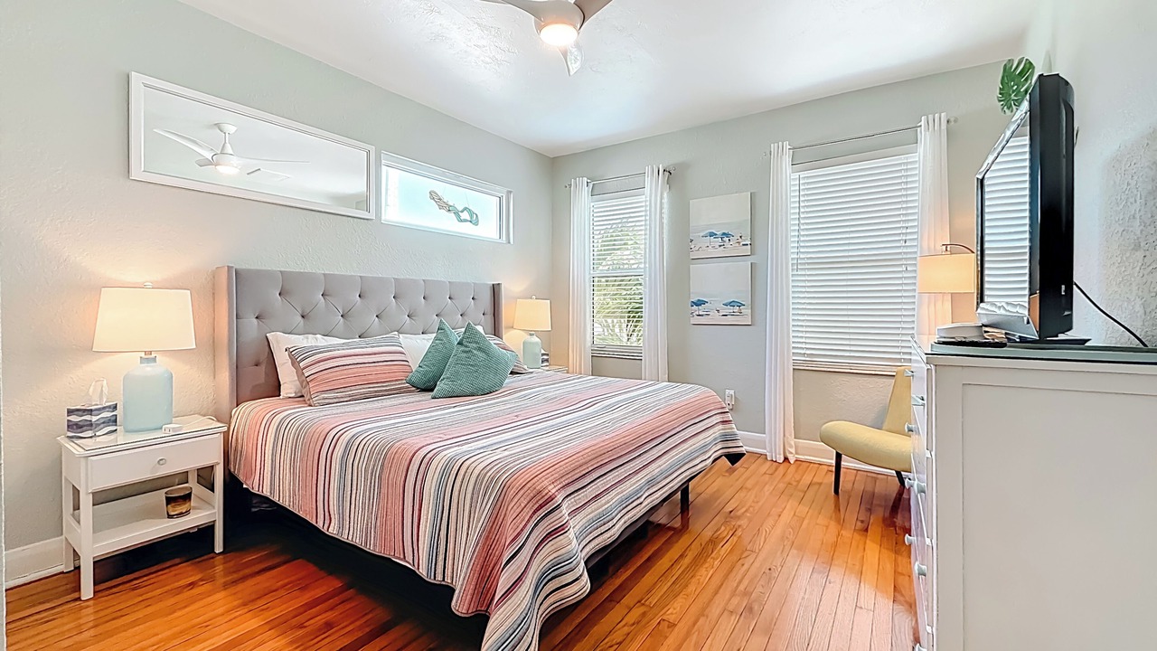 Photo of Bedroom in Pass-a-Grille