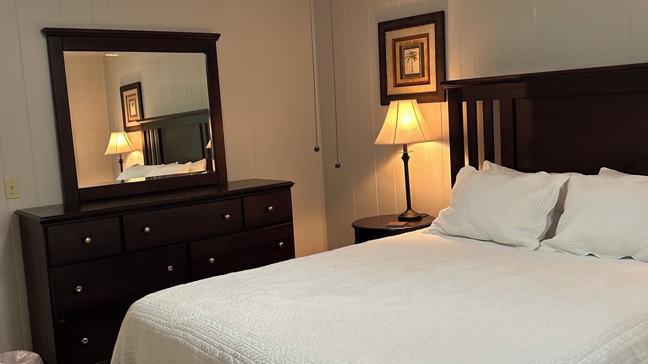 Photo of Bedroom in North Forest Beach