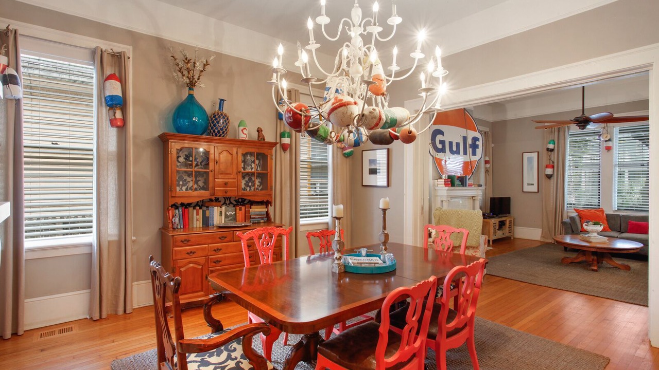 Photo of Livingroom in Dixon Park