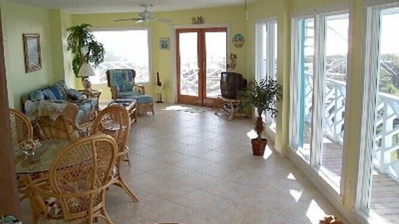 Photo of Bedroom in Ambersand Beach
