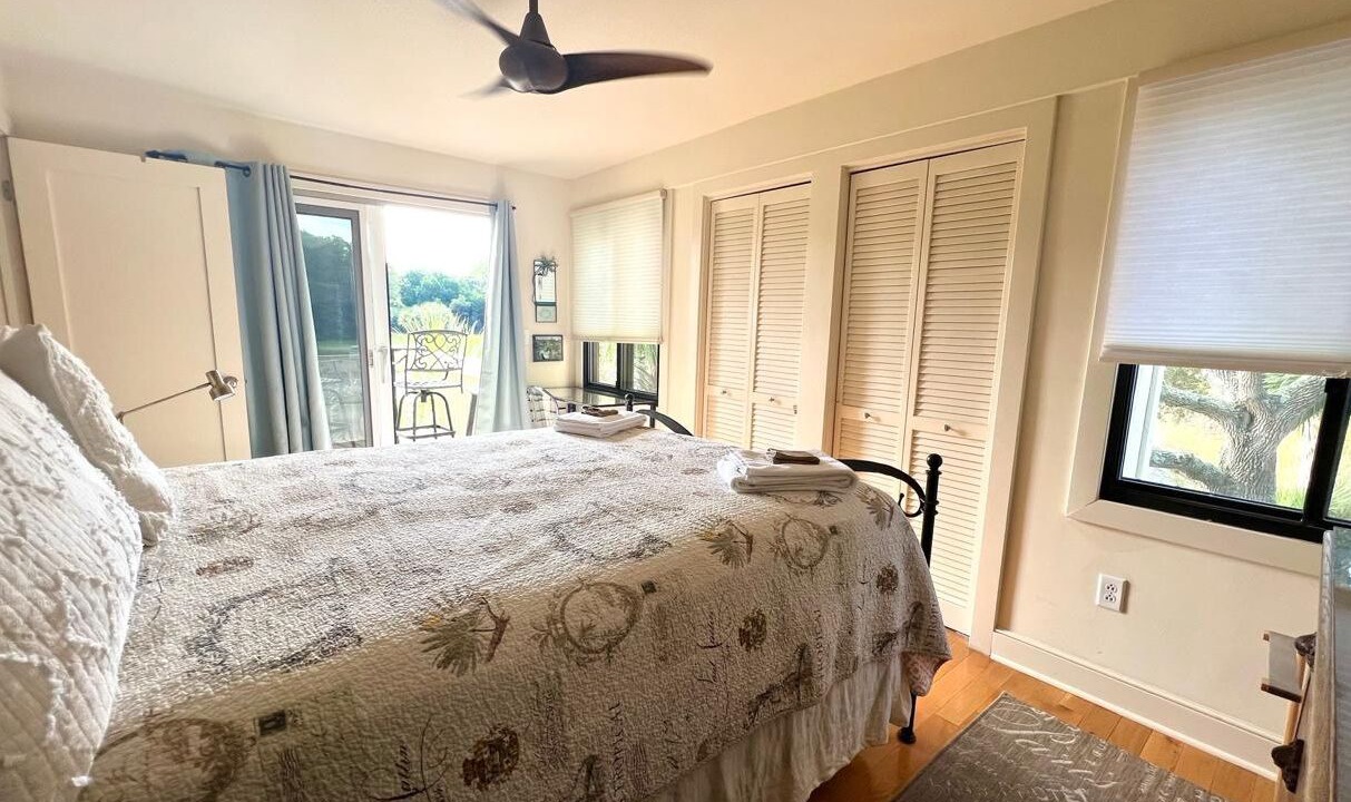 Photo of Bedroom in Sealoft Villas