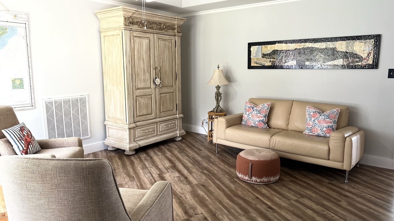 Photo of Bedroom in Midway