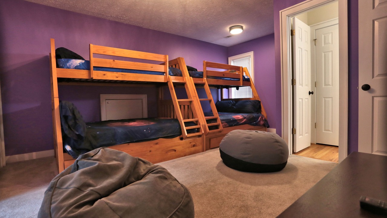 Photo of Bedroom in Townville