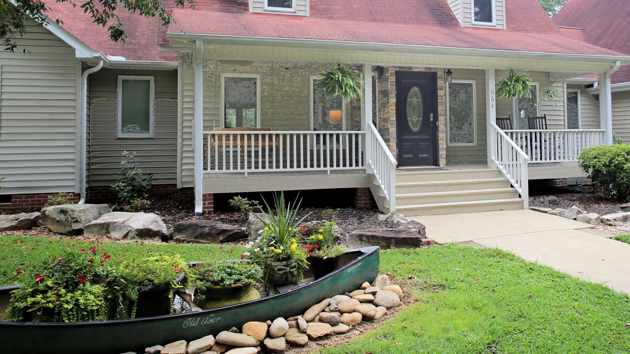 Photo of Outdoor in Townville