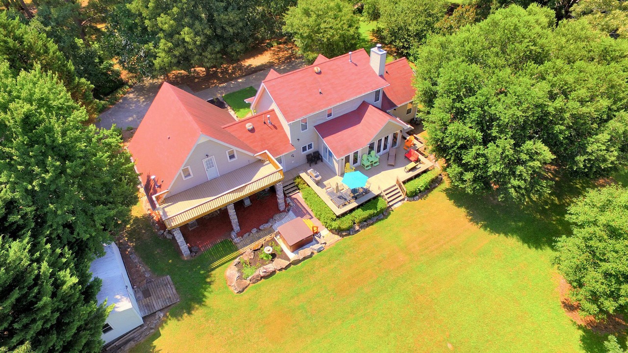 Photo of Outdoor in Townville