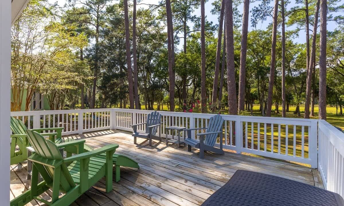 Photo of Patio Balcony in Melrose on the Beach
