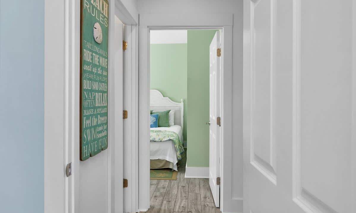 Photo of Bedroom in Melrose on the Beach