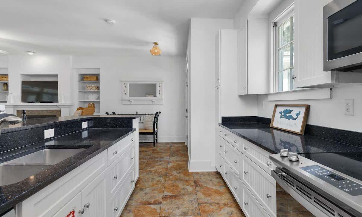 Photo of Kitchen in Melrose on the Beach