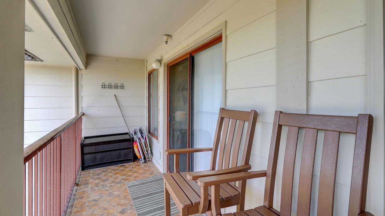 Photo of Patio Balcony in Folly Field