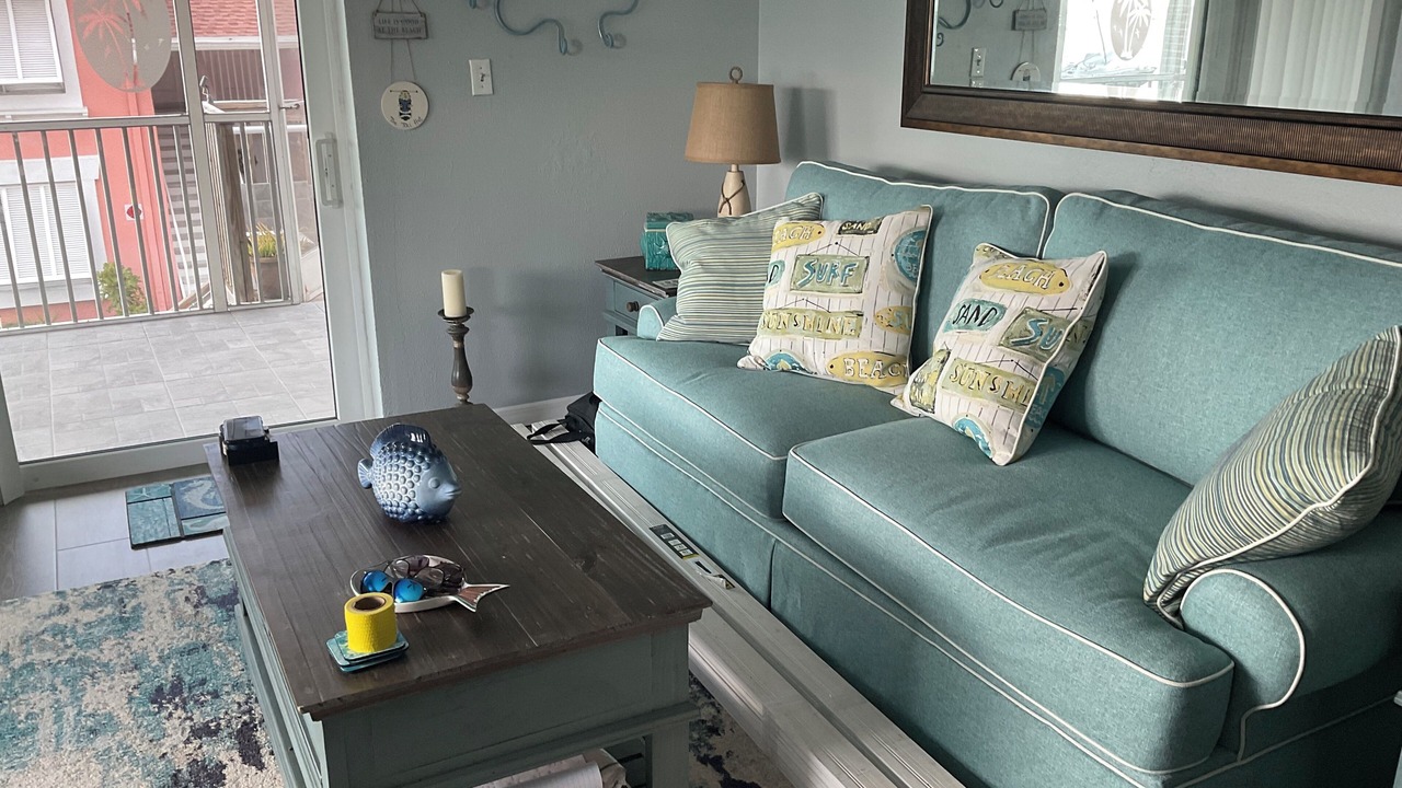 Photo of Livingroom in Bayview