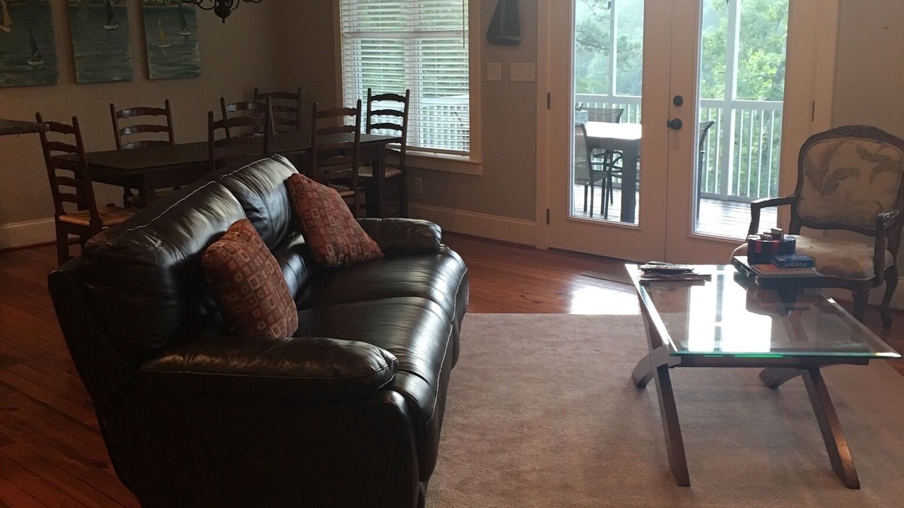 Photo of Livingroom in Modoc