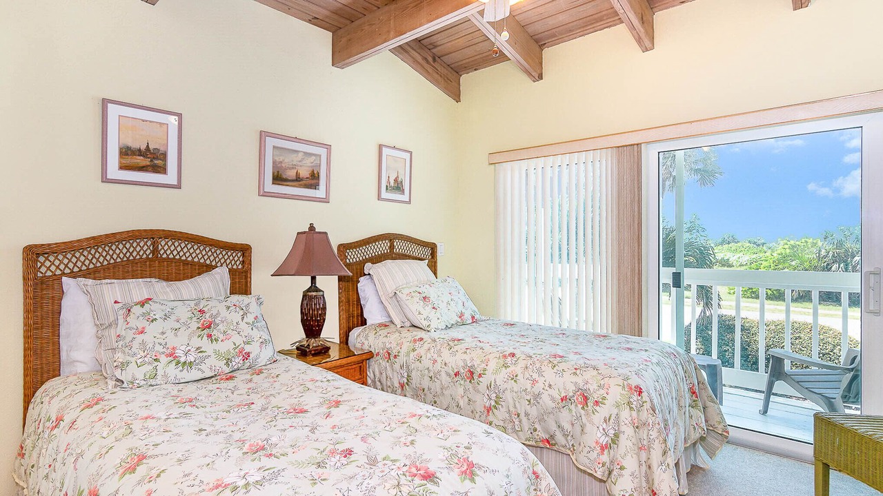 Photo of Bedroom in Melbourne Beach
