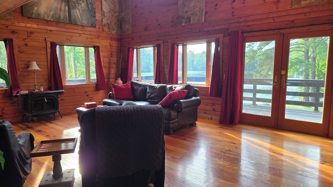 Photo of Livingroom in Aberdeen