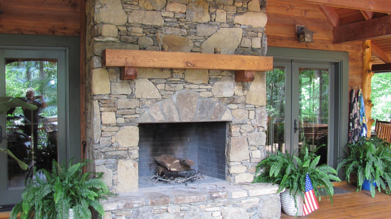 Photo of Livingroom in Tuckasegee