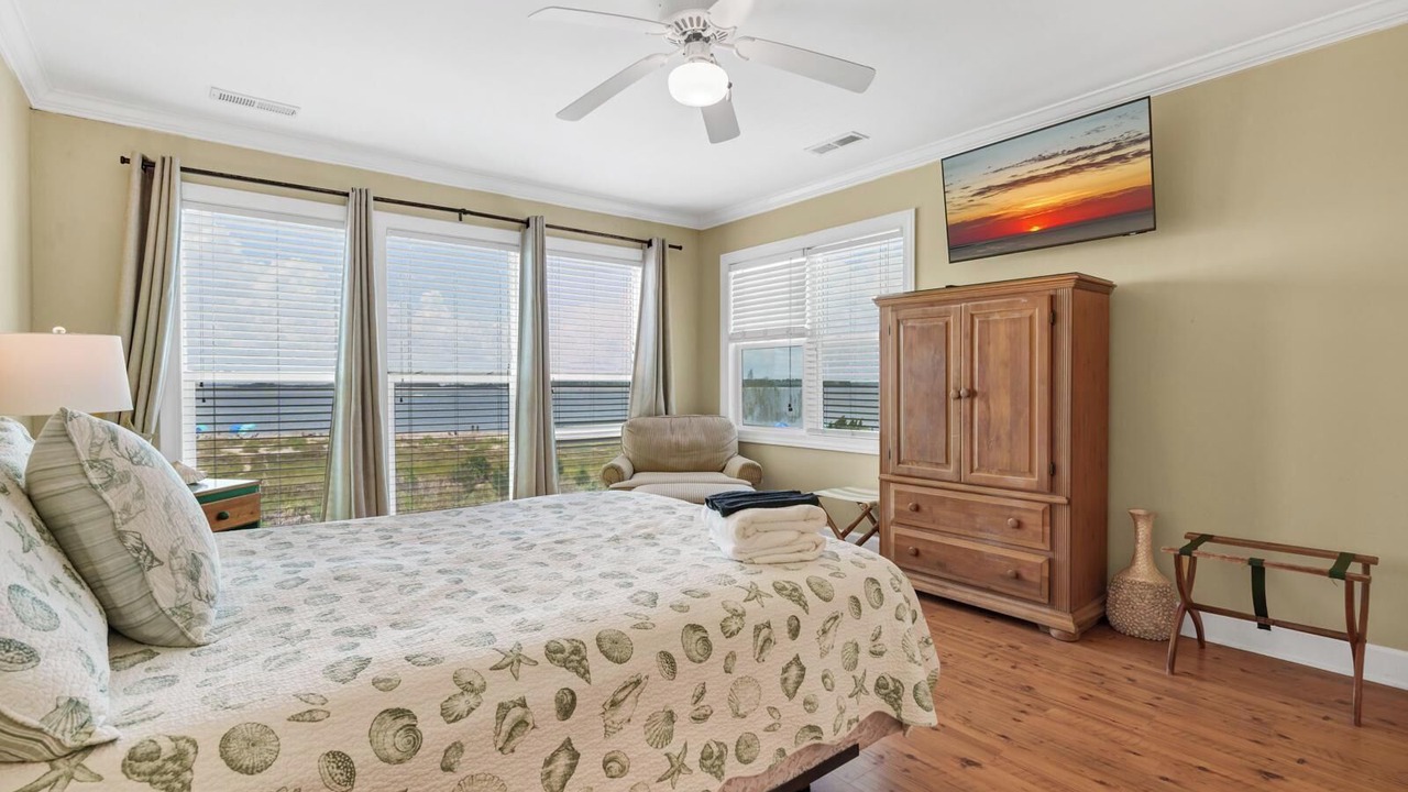 Photo of Bedroom in Edisto Island