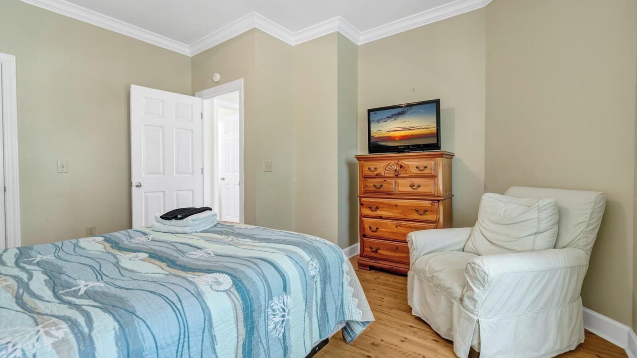 Photo of Bedroom in Edisto Island