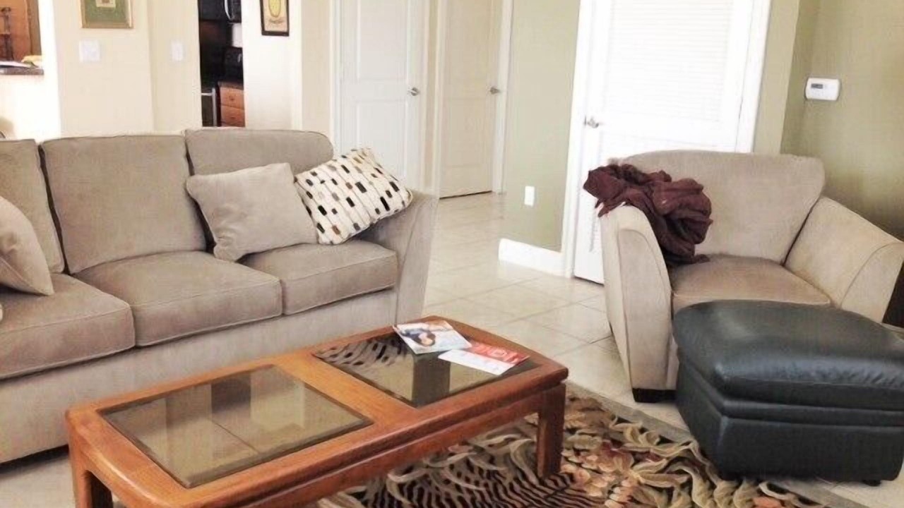 Photo of Livingroom in Stuart