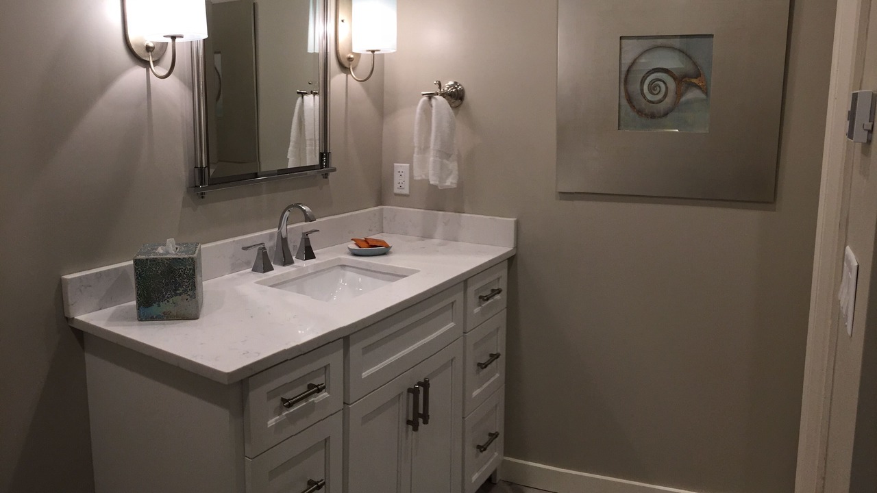 Photo of Bathroom in Shipyard Plantation