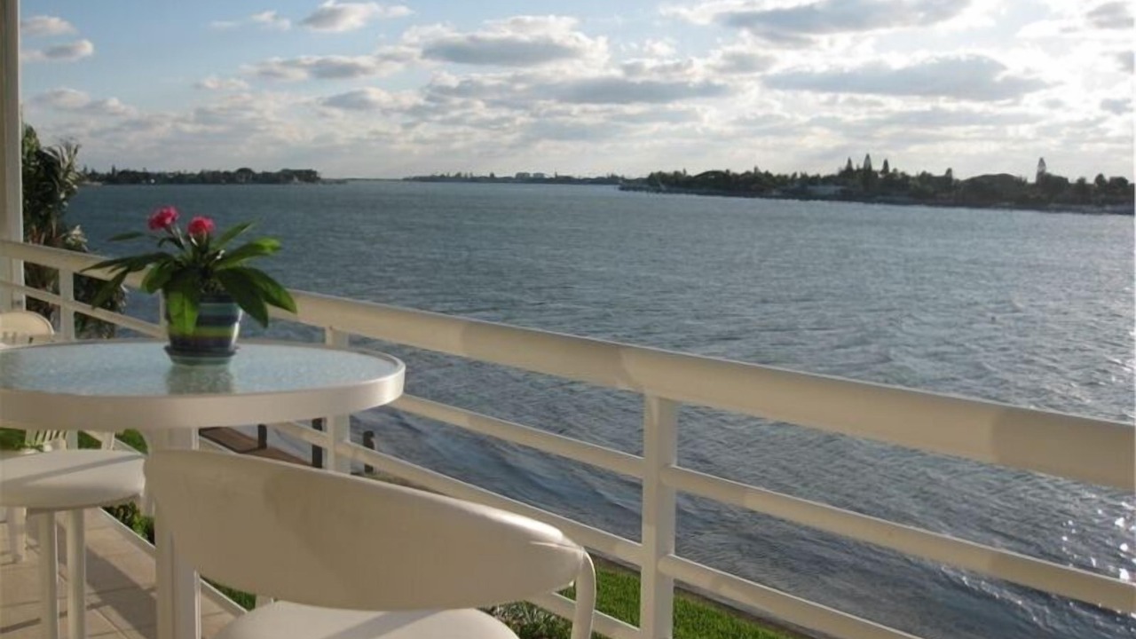 Photo of Patio Balcony in St. Petersburg