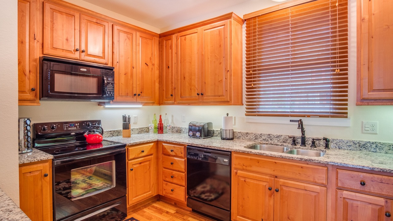 Photo of Kitchen in Bear Lake Reserve