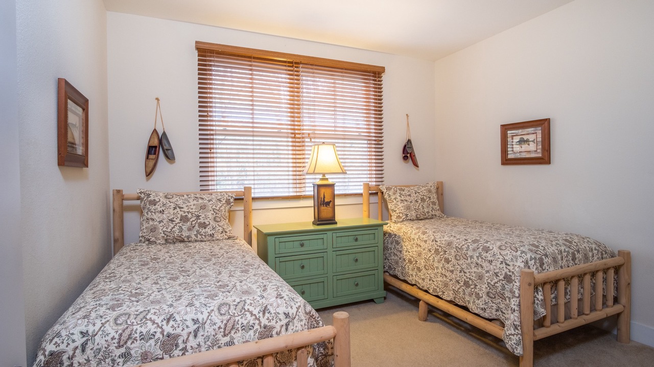 Photo of Bedroom in Bear Lake Reserve