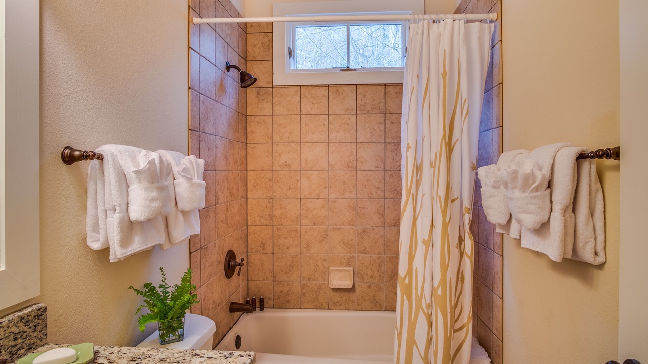 Photo of Bathroom in Bear Lake Reserve