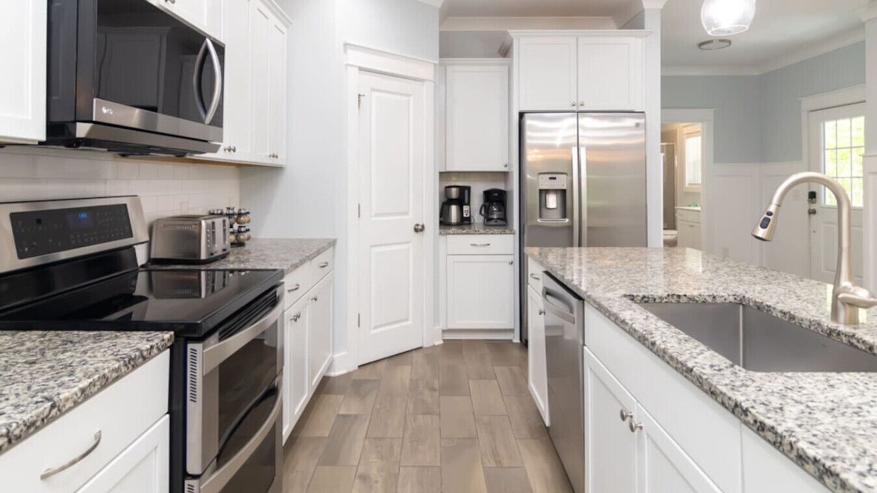 Photo of Kitchen in Folly Field
