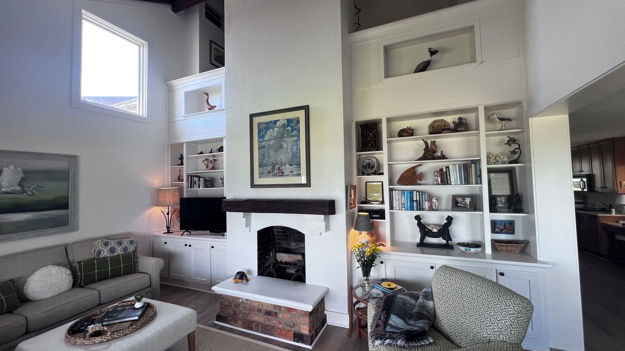 Photo of Livingroom in Debordieu Colony