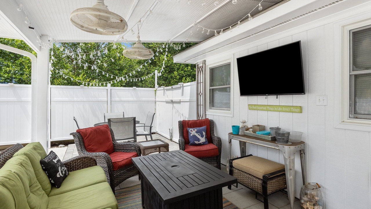 Photo of Livingroom in Emerald Isle