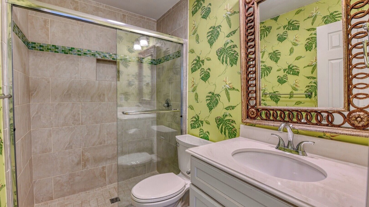 Photo of Bathroom in Inlet Harbour
