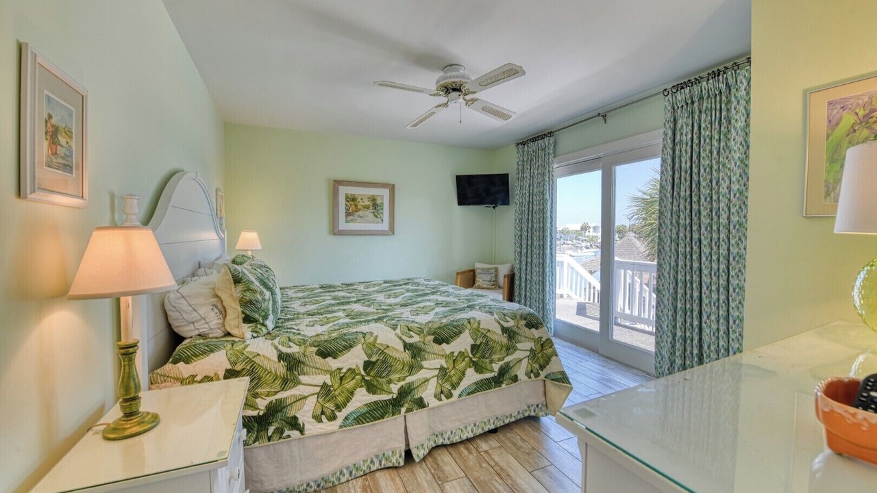 Photo of Bedroom in Inlet Harbour