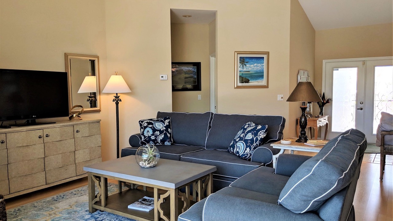 Photo of Livingroom in Falcons Glen