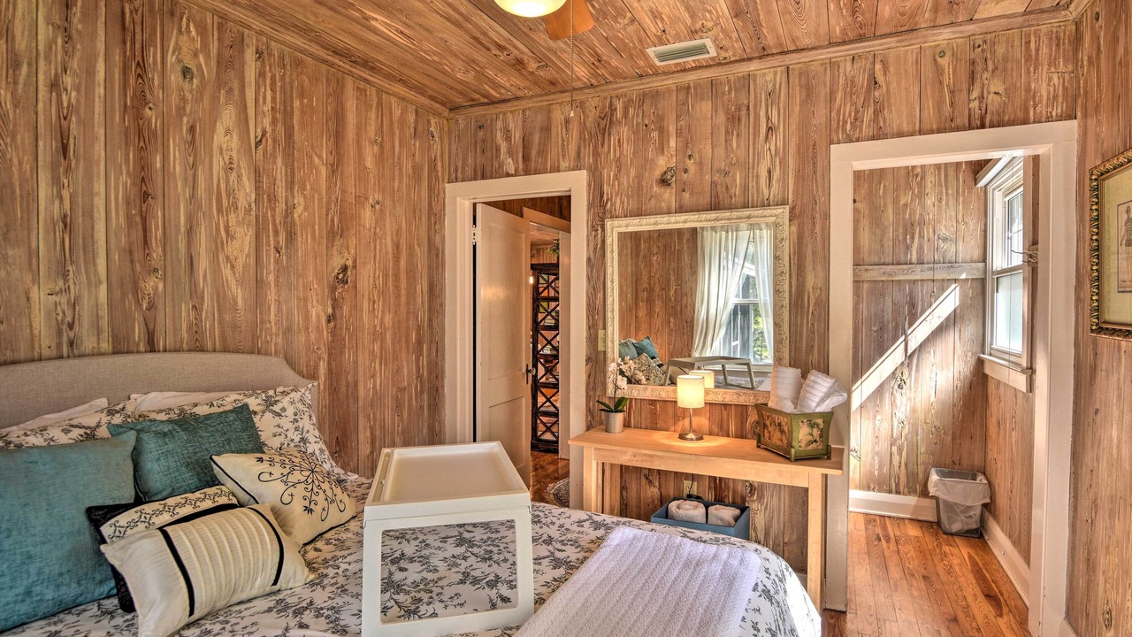 Photo of Bedroom in Lake Wales