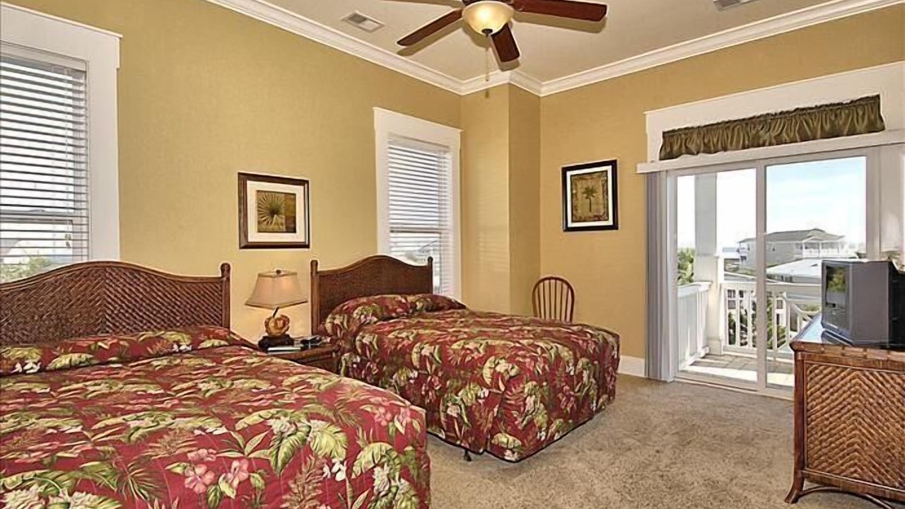 Photo of Bedroom in Inlet Harbour