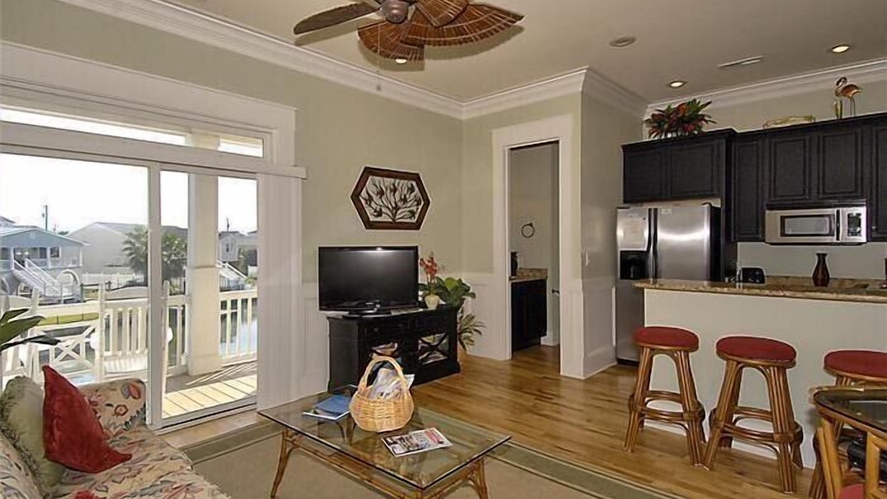 Photo of Kitchen in Inlet Harbour