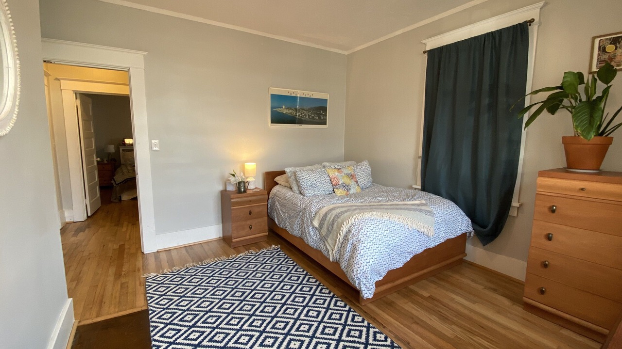Photo of Bedroom in Midtown