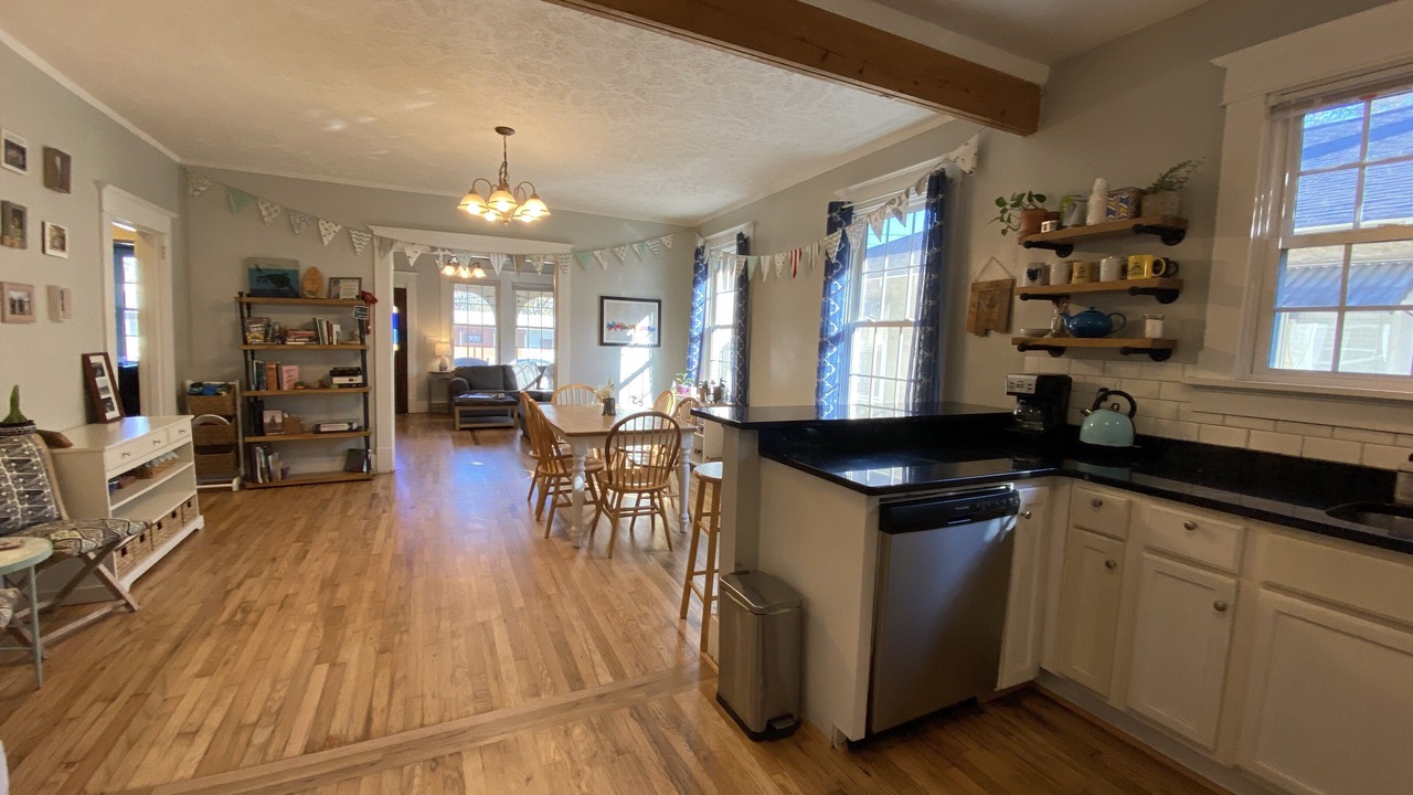 Photo of Bedroom in Midtown