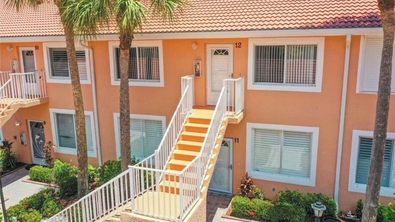 Photo of Outdoor in Naples