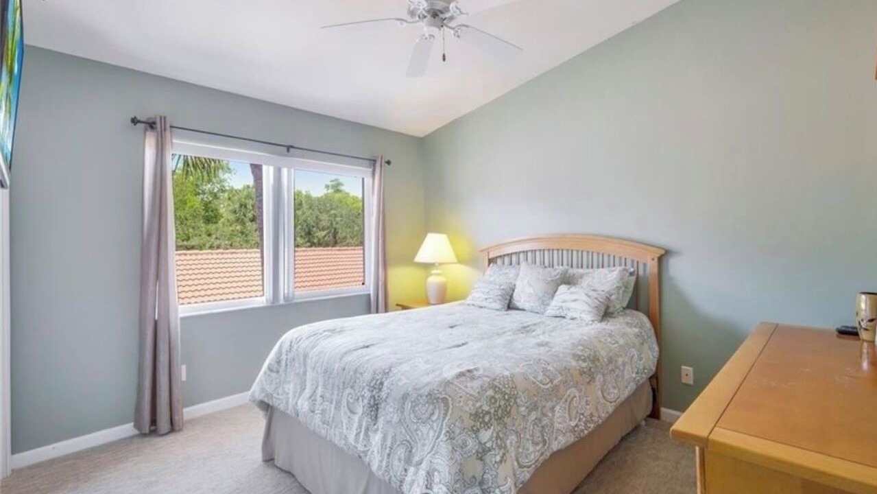 Photo of Bedroom in Naples