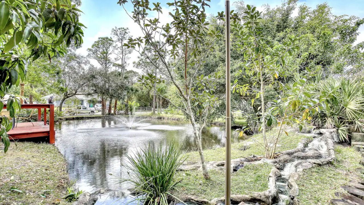 Photo of Others in Sebastian Highlands