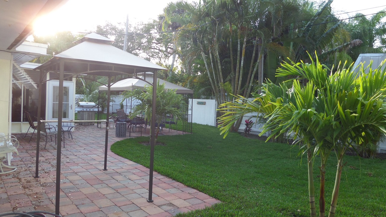 Photo of Patio Balcony in Central Beach