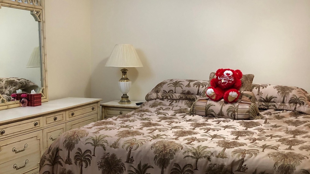 Photo of Bedroom in Central Beach