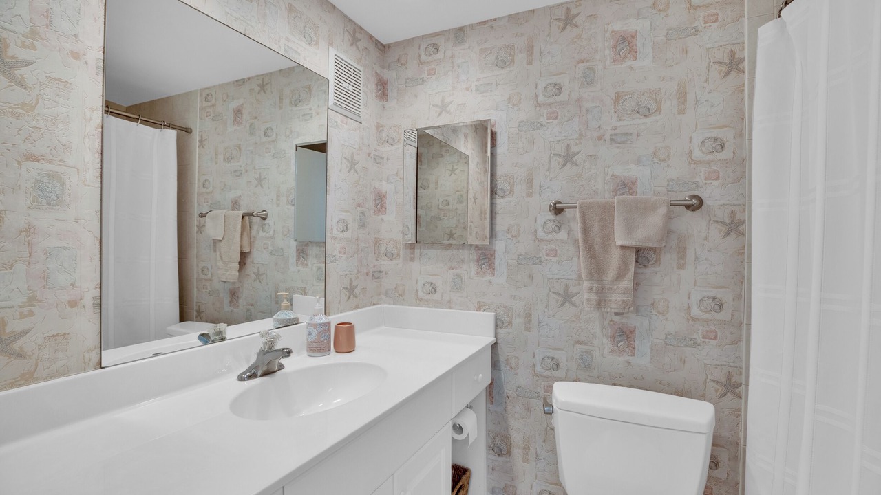 Photo of Bathroom in Central Beach