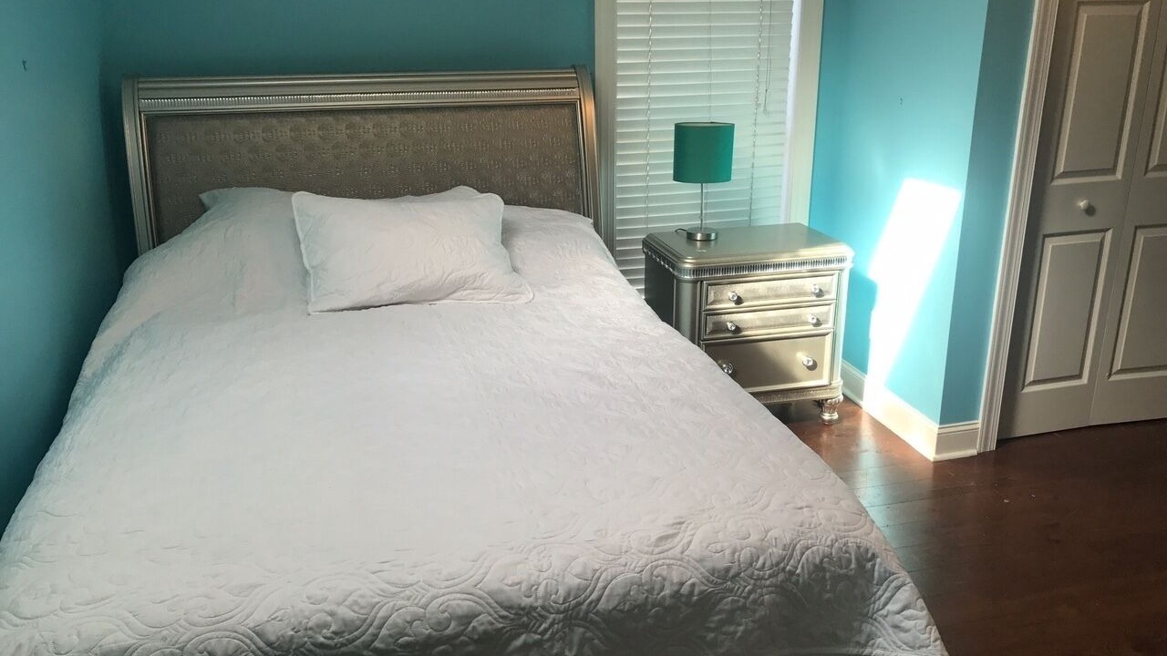 Photo of Bedroom in Dale