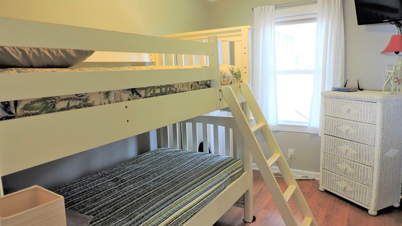 Photo of Bedroom in Emerald Isle